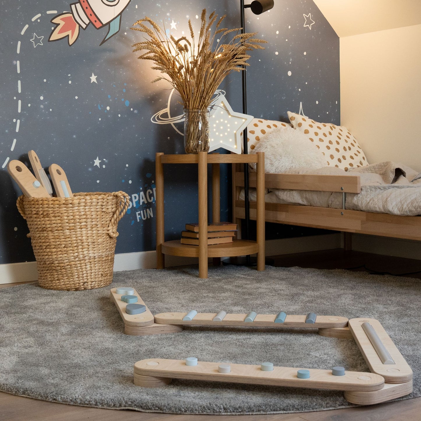 Koppelbares Balancierbalken 4er Set mit doppelseitigen Brettern