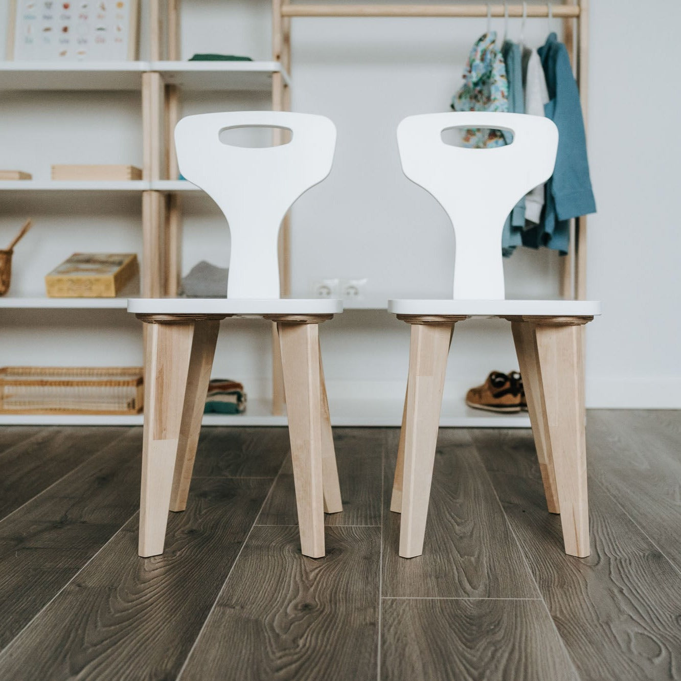 Montessori Kindertisch & Stühle