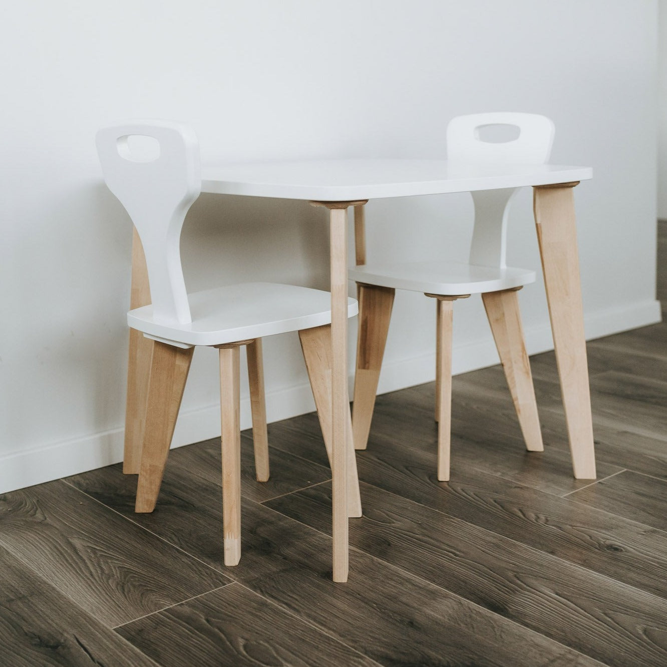 Montessori Kindertisch & Stühle