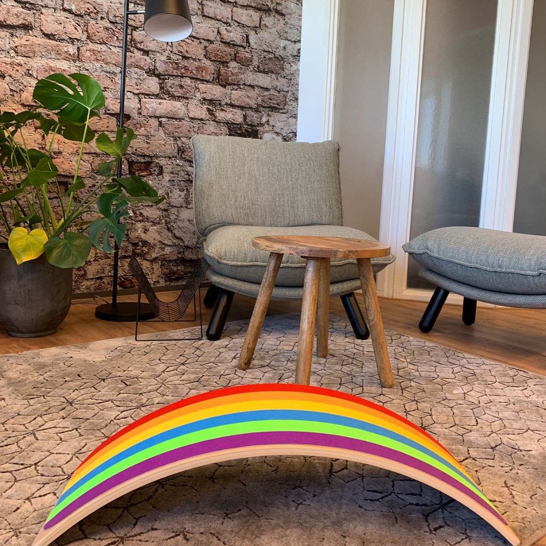 Jindl Balancierbrett aus Holz mit Filz | Regenbogen