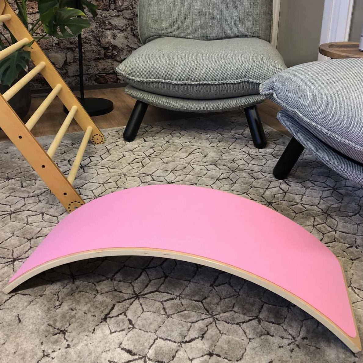 Jindl Balancierbrett aus Holz mit Filz | Rosa