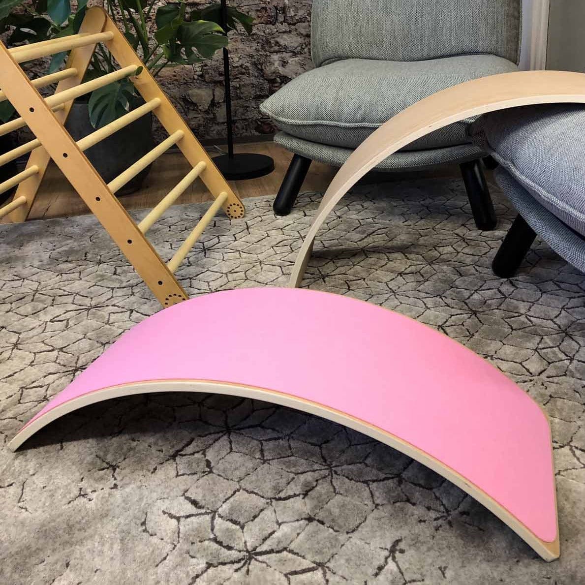 Jindl Balancierbrett aus Holz mit Filz | Rosa
