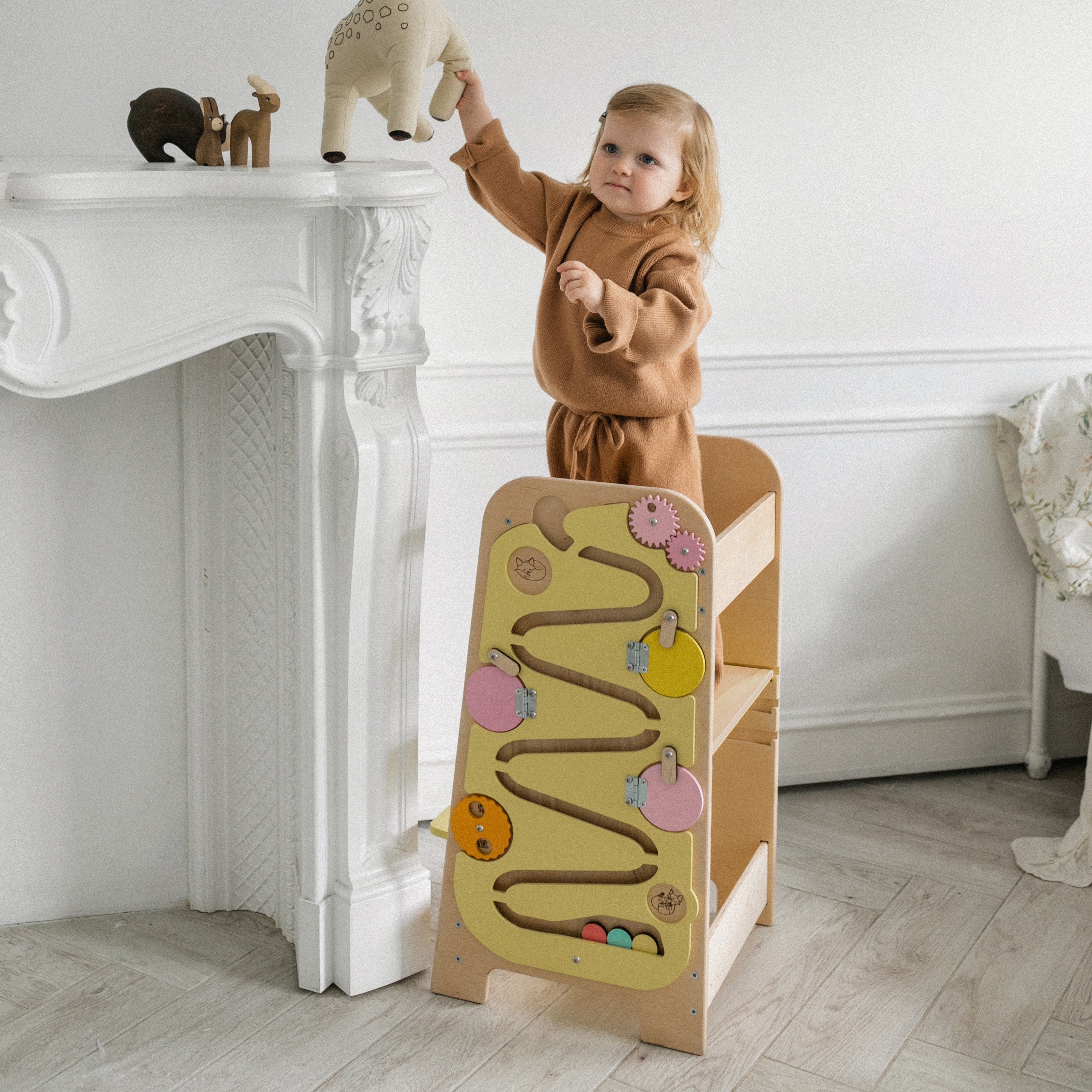 Multifunktionaler 5in1 Lernturm