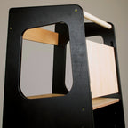 Kippsicherer Lernturm mit Rausfallschutz