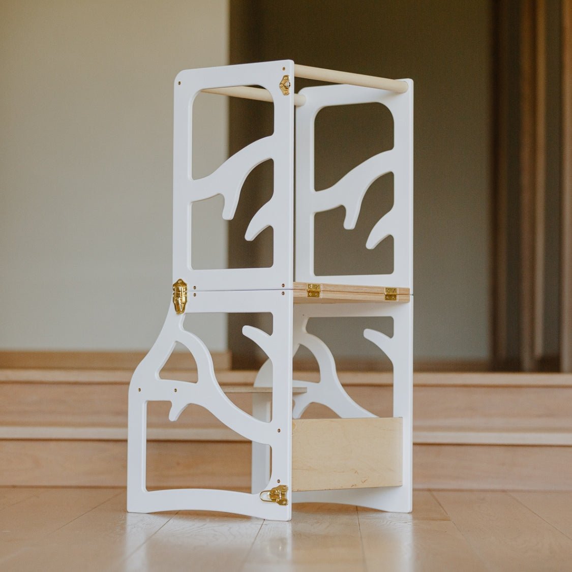 2in1 Lernturm mit Tisch - Baum - Design - Weiß - Juniorito