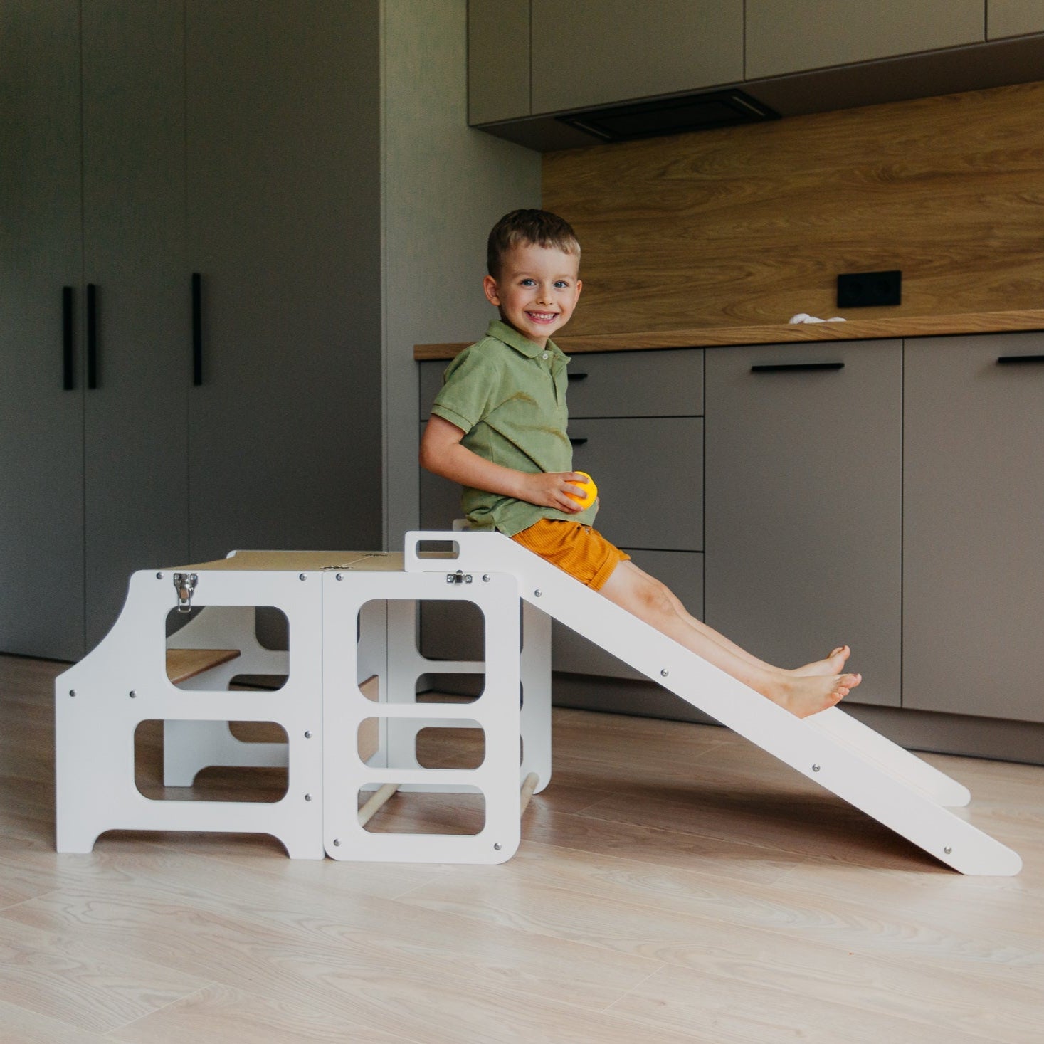 3in1 Lernturm mit Rutsche & Tisch - Klarlack - Juniorito