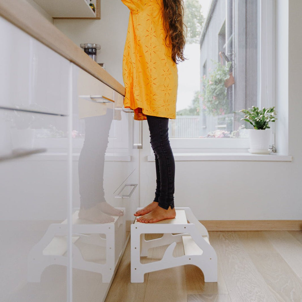 3in1 Lernturm mit Tisch & Tritthocker - Baum - Design - Schwarz - Juniorito