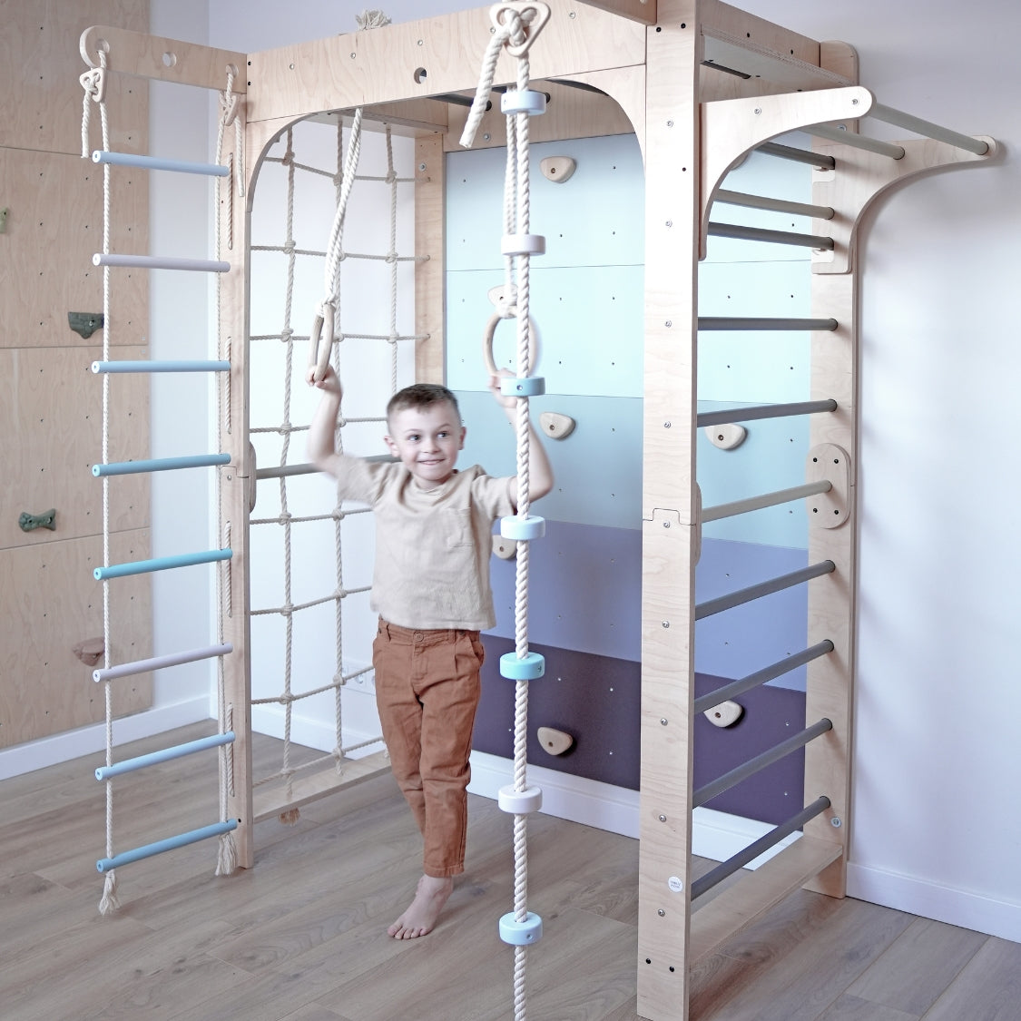 Indoor-Spielplatz 'KRAXLER' - Aero