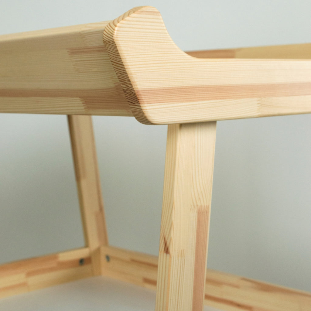 Wickeltisch aus Massivholz