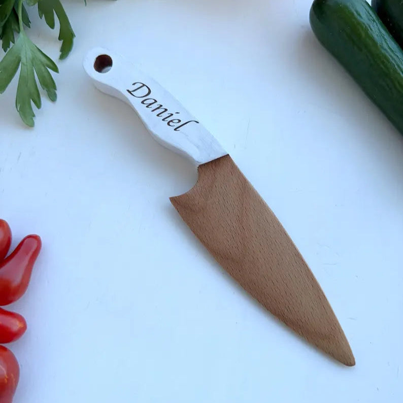 Montessori Schneidemesser aus Buchenholz