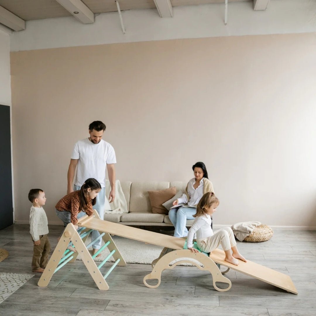 Kletterdreieck und Bogenwippe + 2x Rutsche SET | Mint - Juniorito