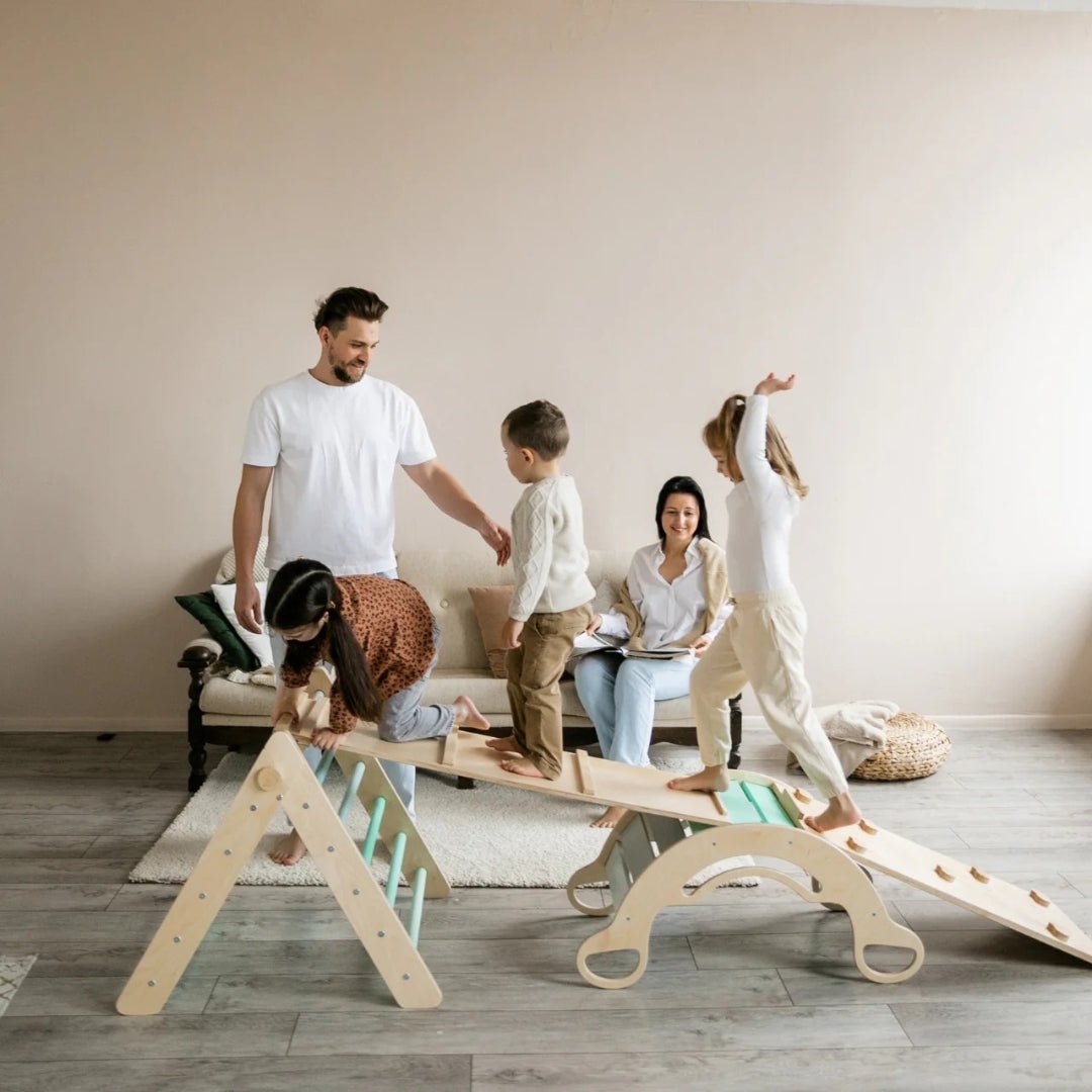 Kletterdreieck und Bogenwippe + 2x Rutsche SET | Mint - Juniorito