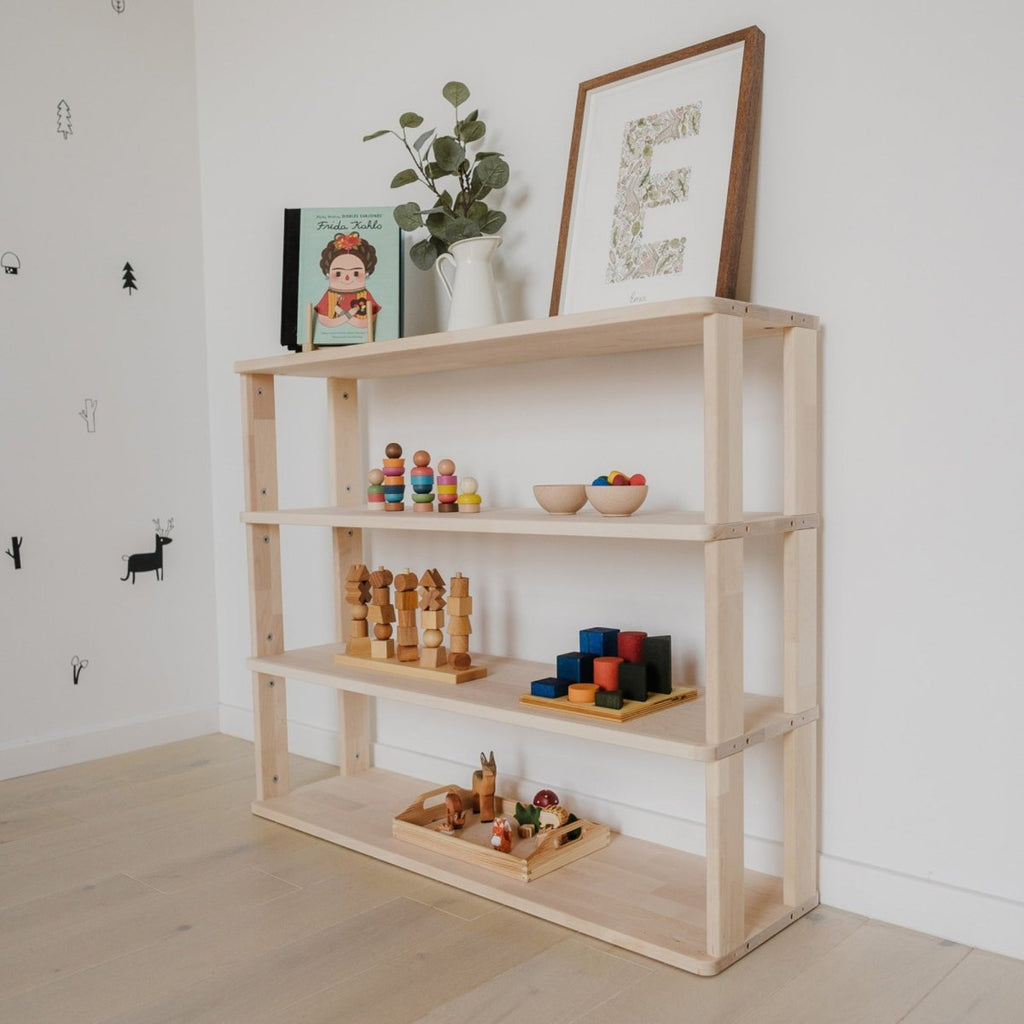 var:klares-öl-4-ablagen / Modulares Kinderregal – Gerade Seitenansicht