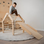 Verstellbares Kletterdreieck mit 2in1 - Rutsche | Naturell - mit blauen Sprossen - Juniorito