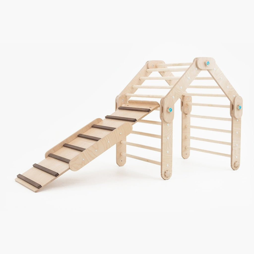 Verstellbares Kletterdreieck mit 2in1 - Rutsche | Naturell - mit braunen Sprossen - Juniorito