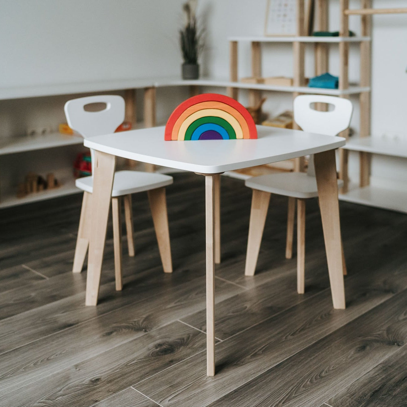 Montessori Kindertisch & Stühle