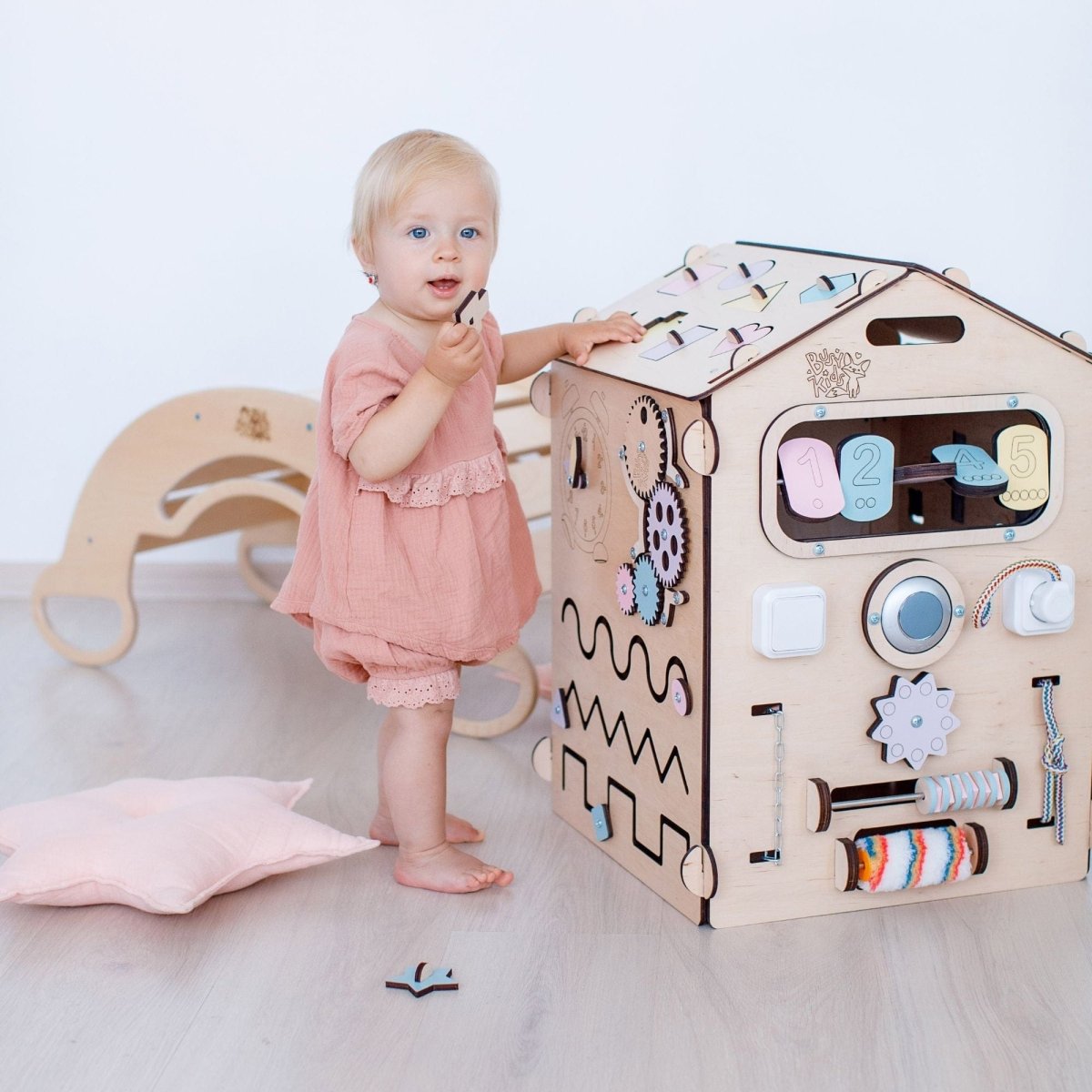 Motorikhaus aus Holz | Pastell - Juniorito